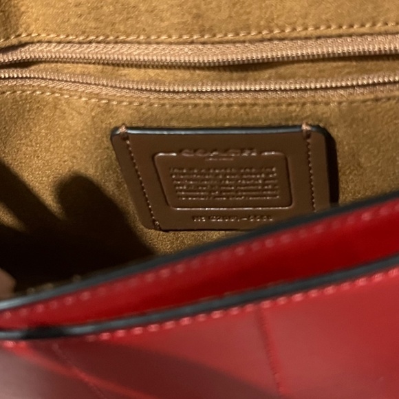 Authentic Coach Georgie Shoulder/Crossbody bag - Picture 5 of 11